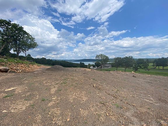 3rd image of 15901 W Forest Rd