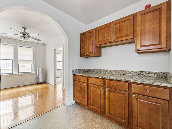5th image of 7535 Jackson Blvd #4e178e9e9