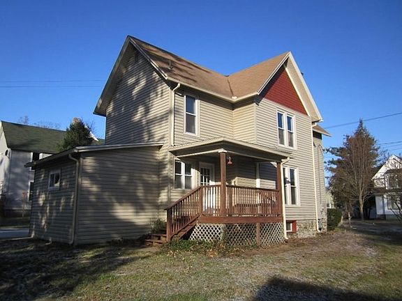 3rd image of 14 Howe St