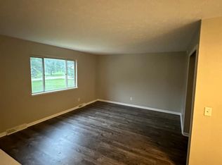 2036 Ayers Dr, Uniontown, OH