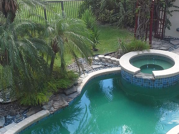 lagoon pool