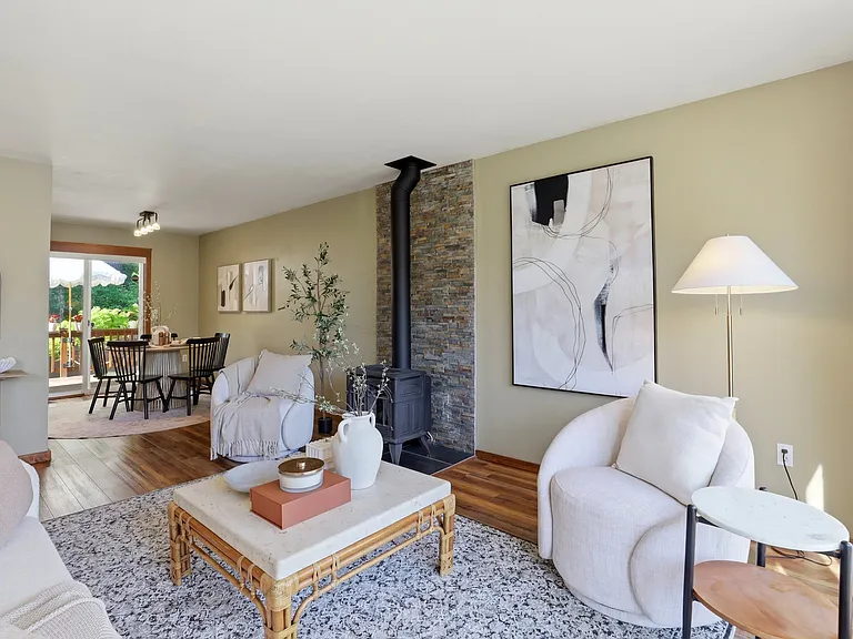 4724 S Keyes Ct — Photo 5