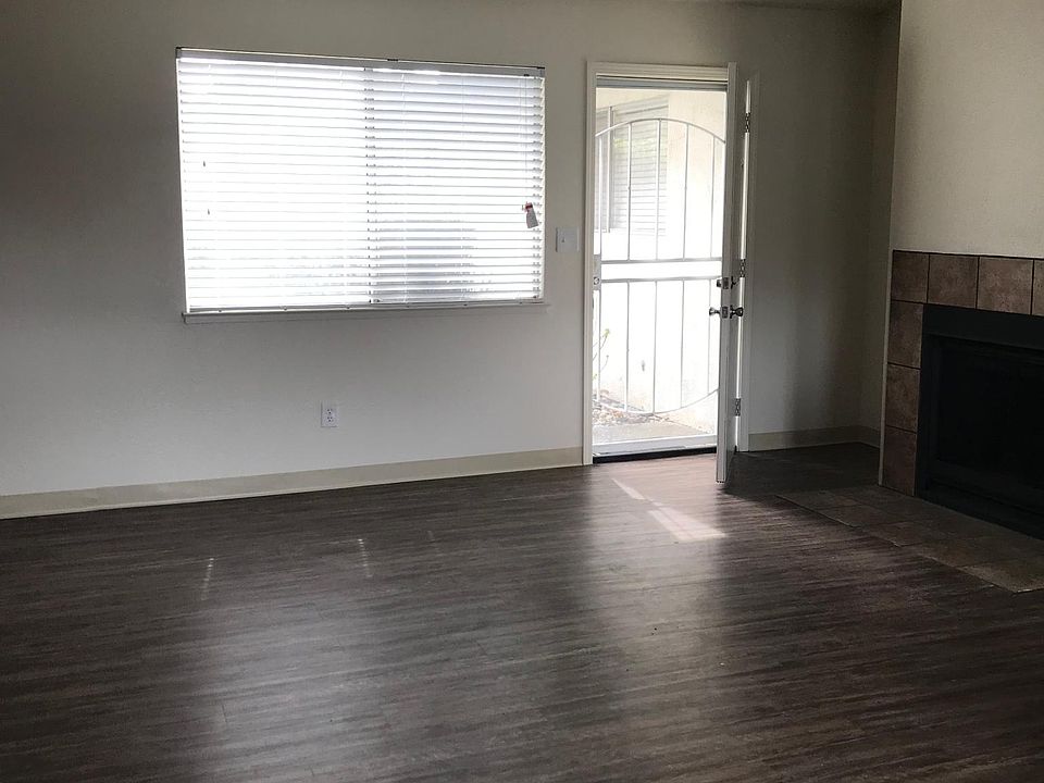 1st image of 9407 Westmora Ct