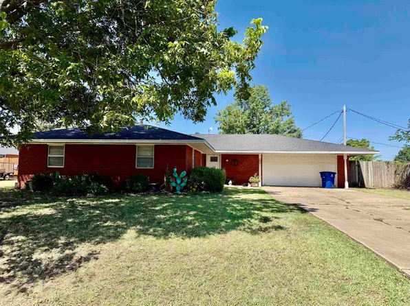 526 Ridgewood, Enid, OK 73701