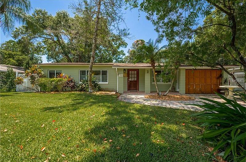 1st image of 1814 Pineview Cir
