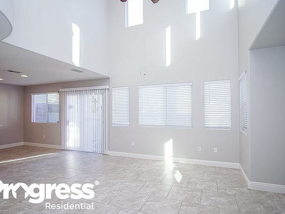 2nd image of 10444 Armand Ave