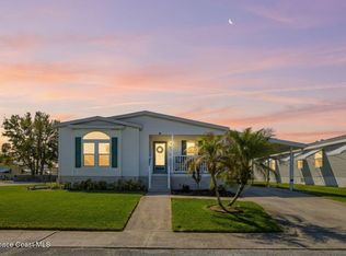 518 Kimberly Cir, West Melbourne, FL 32904