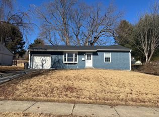 419 Chesterfield Dr, Downingtown, PA 19335