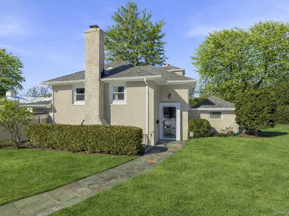 4 Dupont Avenue, White Plains, NY 10605