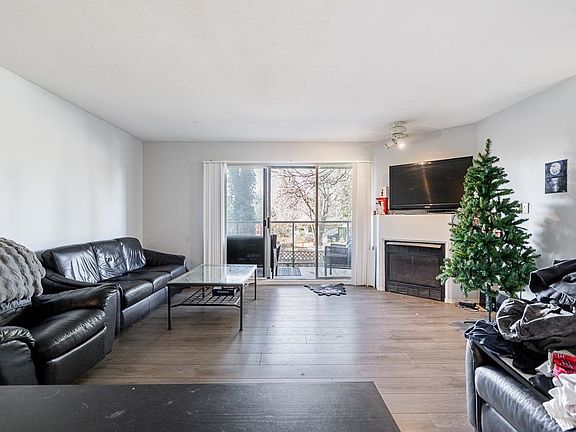 5th image of 33839 Marshall Rd #201