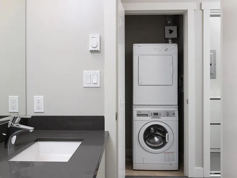 9025 Highland Ct #307 — Photo 10