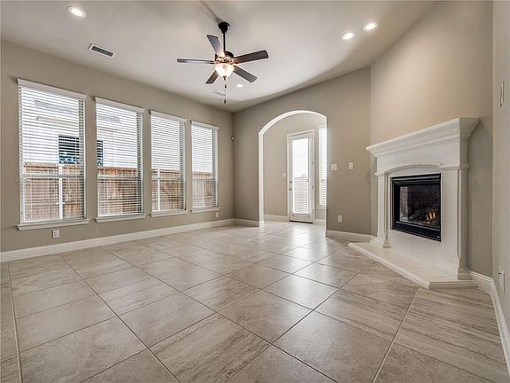 3rd image of 5737 Adair Ln