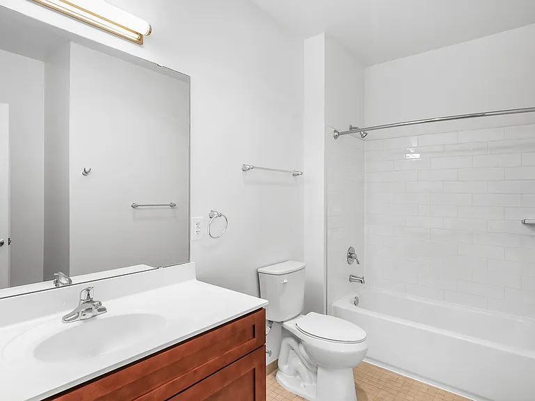 The Lodge at Autumn Willow 55+ Apartment Homes — Photo 56