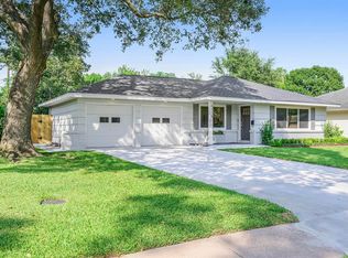 4718 Hummingbird St, Houston, TX 77035