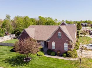 5529 Raintree Rdg, Jeffersonville, IN 47130