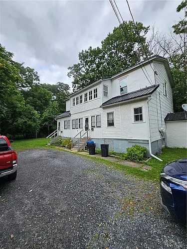 19 Perrine St Photo 1