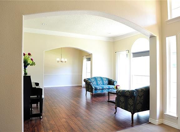 2nd image of 4217 Barnsley Dr
