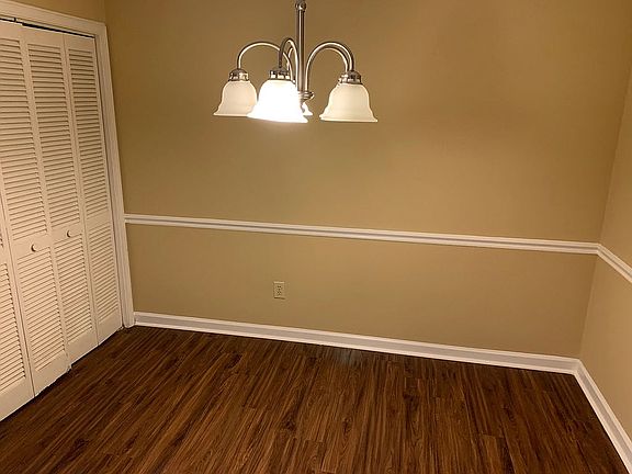3rd image of 3024 Sarah Lou Dr