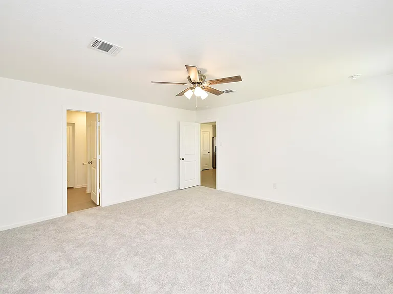 10218 Prairie Dunes Ln — Photo 18