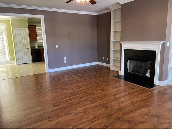 4th image of 16 Abelia Ct