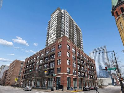 210 S Des Plaines St #602, Chicago, IL, 60607