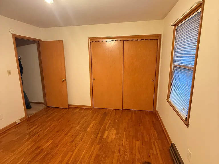 Back bedroom