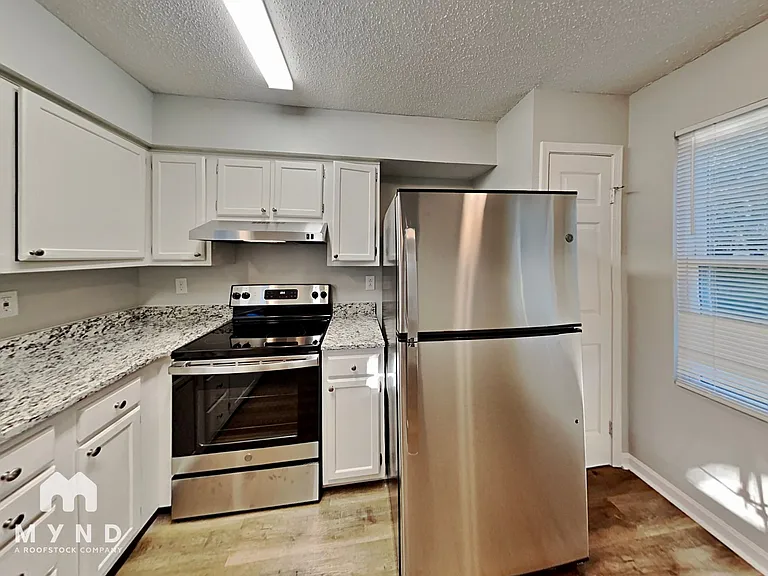 3013 Swanquarter Dr — Photo 3