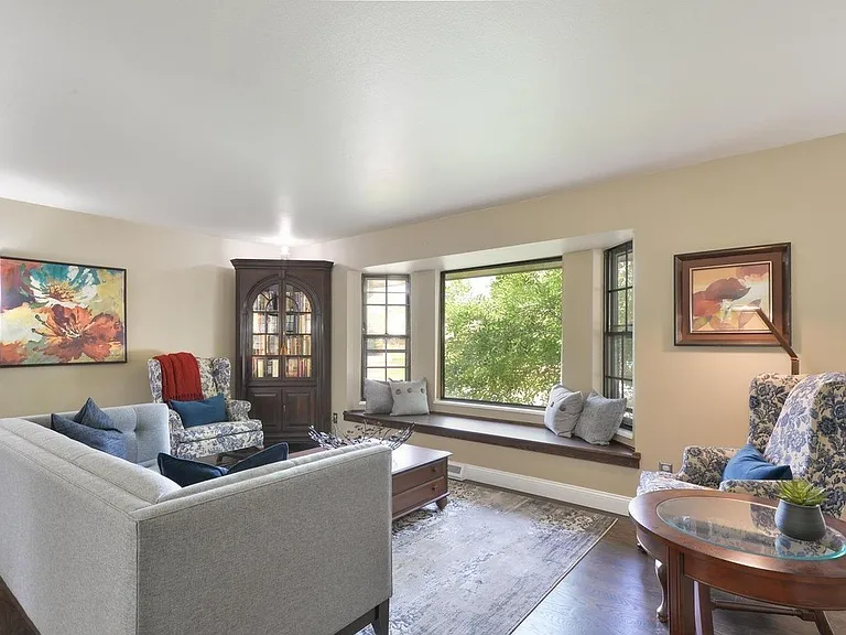 2025 Sheffield Ct — Photo 15