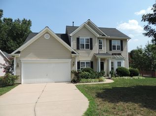 9234 Mitchell Glen Dr, Charlotte, NC 28277