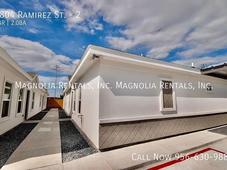 1804 Ramirez St #2 — Photo 2