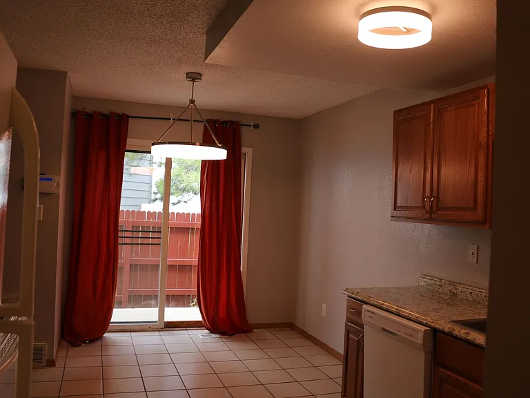 1342 Firefly Cir — Photo 6
