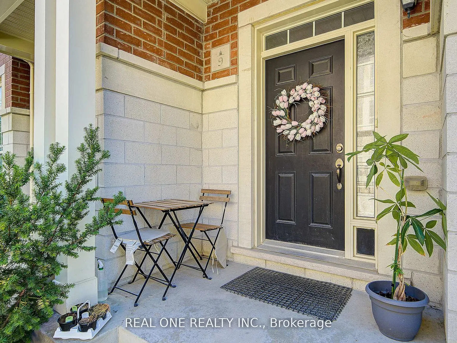 3 bed, $2,900 — Photo 2