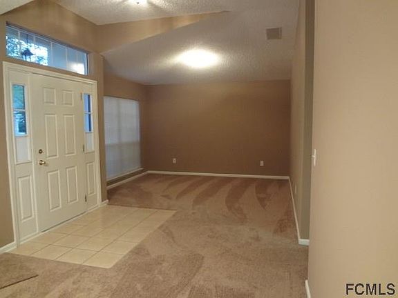 3rd image of 6 Buffalo Grove Pl