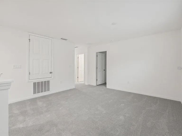 434 North Blvd E — Photo 11