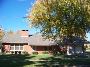 2302 W 31st St N, Wichita, KS 67204