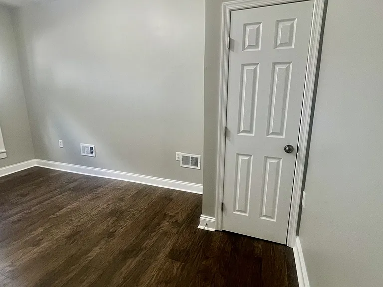 2513 Francis St #1 — Photo 27