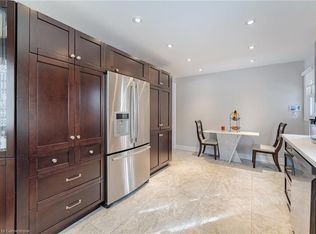 2392 Maryvale Ct, Burlington, ON