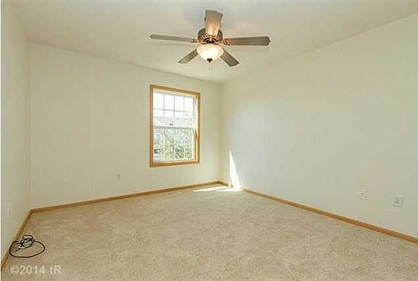 1st image of 3923 NE Gardenia Ln