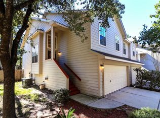 15 Butterfly Branch Pl, Spring, TX 77382