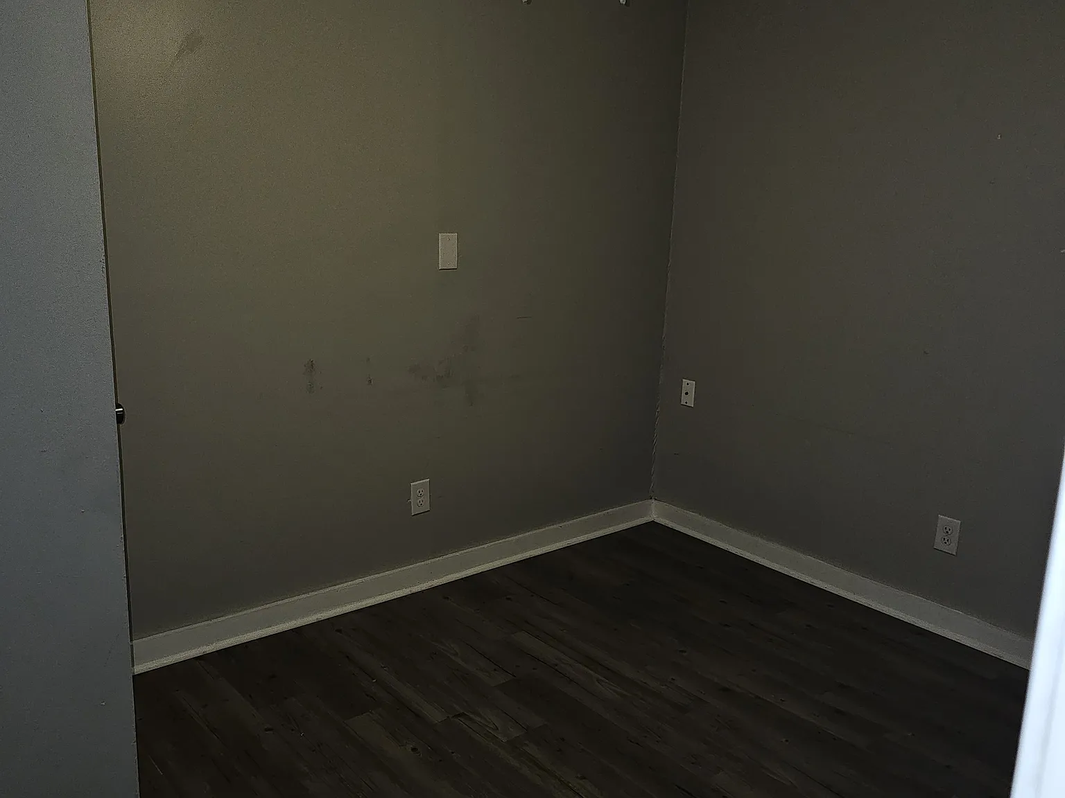 2708 Montgomery St — Photo 3
