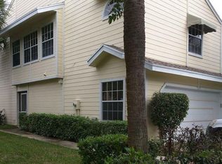 5053 Pointe Emerald Ln, Boca Raton, FL 33486