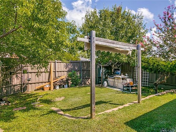 4th image of 6516 Buckeye Dr