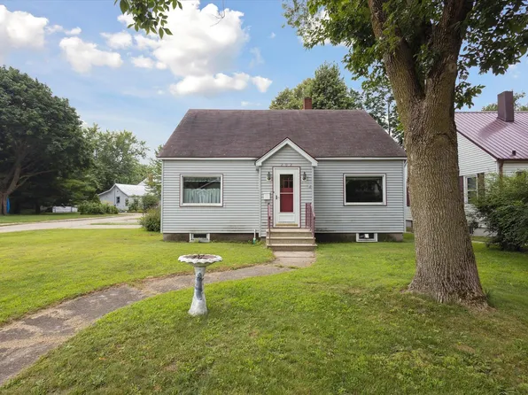 202 Madison St, Oconto, WI 54153