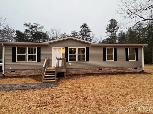 1188 Leck Rd, Morganton, NC 28655