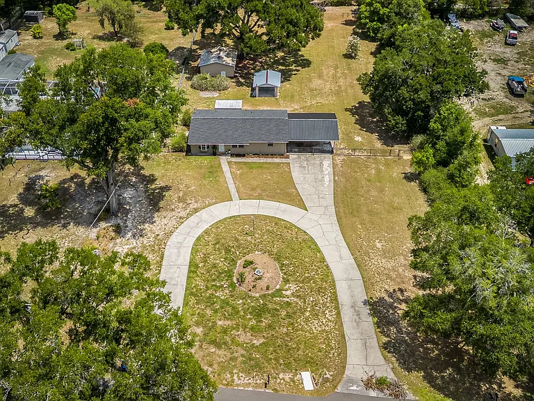 4722 Stearns Rd — Photo 16
