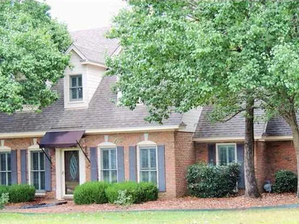 9600 Heathrow Dr, Montgomery, AL 36117