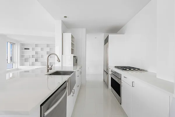 Kitchen, photo 1