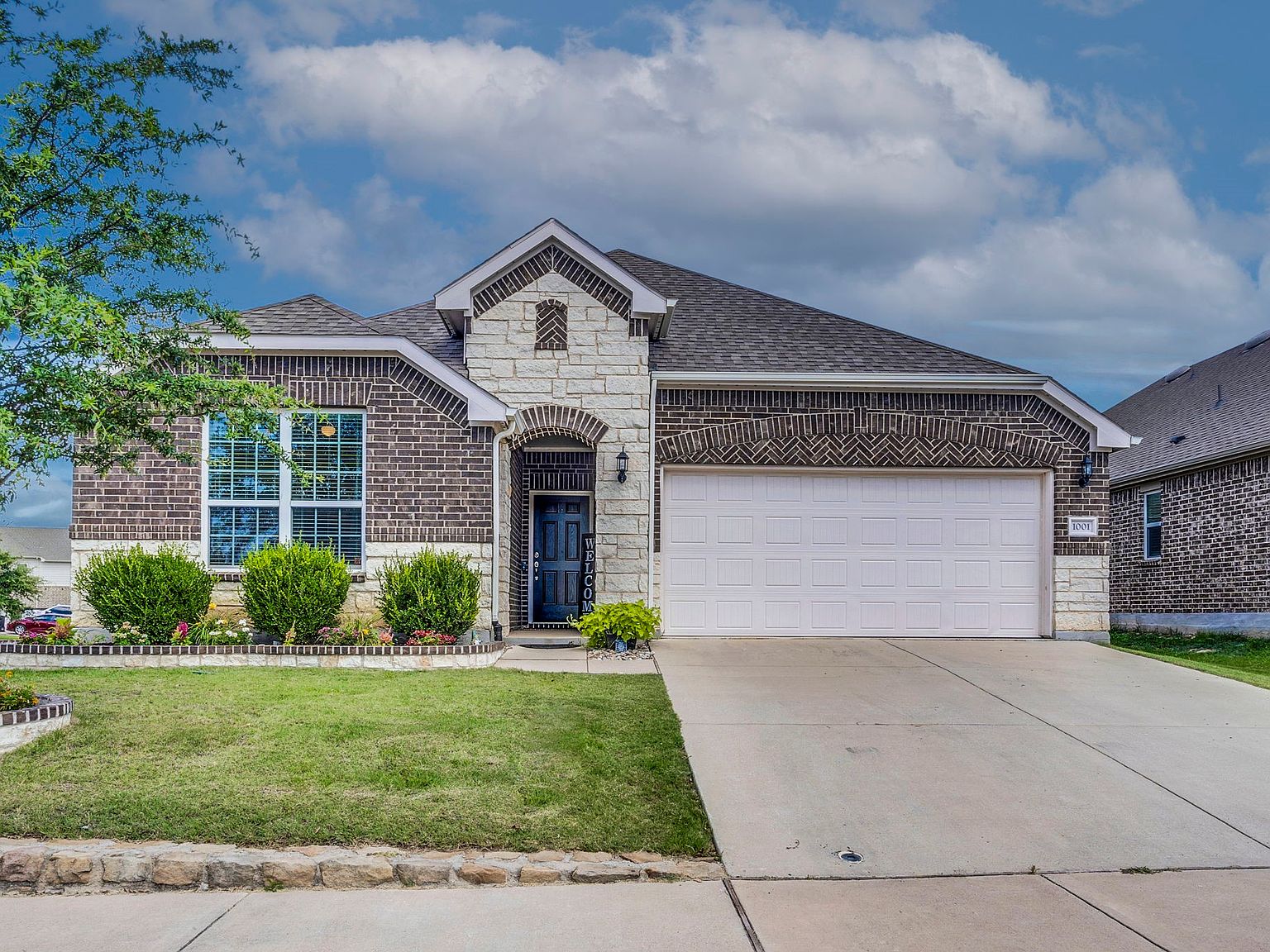 1001 Twisting Ridge Ter, Haslet, TX 76052 | Zillow