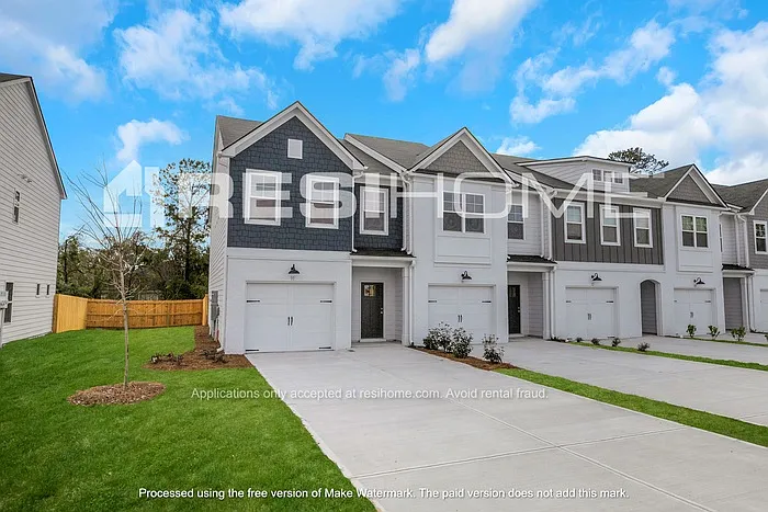 88 Southport Cir — Photo 1