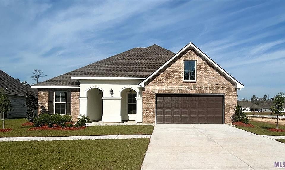 1st image of 39523 White Sand Ln